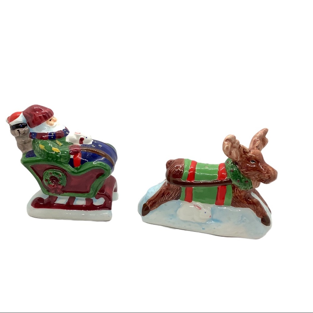 Christmas Salt & Pepper Set from Harry & David Santa in Sleigh and Moose